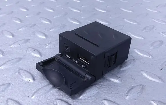 Hyundai i30 USB socket connector 961202L200
