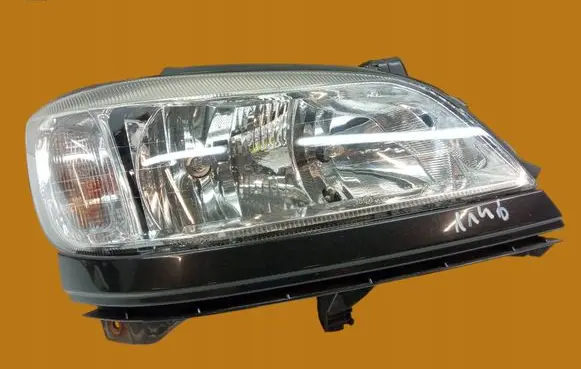 Opel Zafira A Headlight/headlamp