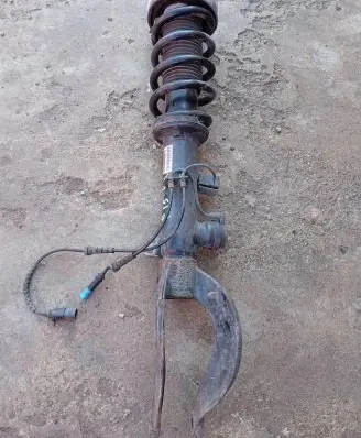 BMW X5 F15 Front shock absorber with coil spring 6875083 F15V110H 10541310