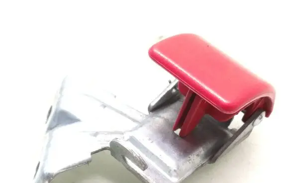 Volvo V50 Engine bonnet (hood) release handle