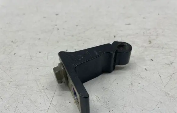 Audi A3 8Y Rear door lower hinge 8V5833404C
