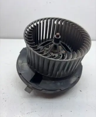 Volkswagen Golf V Heater fan/blower 1K1819015