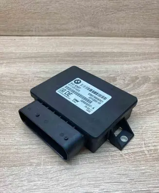 BMW 5 F10 F11 Hand brake control module 6799083 23122010