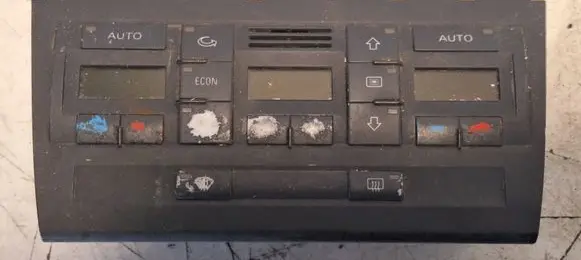 Audi A4 S4 B6 8E 8H Climate control unit 8E0820043B 0529803