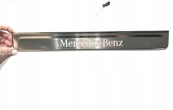 Mercedes-Benz EQS V297 Front sill trim cover