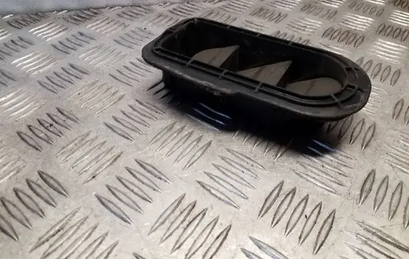 Toyota Auris E180 Quarter panel pressure vent 6293002050