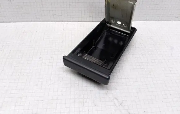 Nissan Almera N16 Car ashtray 68810BM400