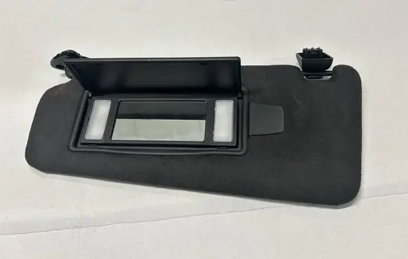 Sun visor