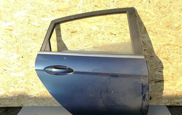 Ford Fiesta Rear door