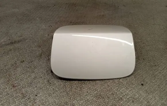 Lexus IS 220D-250-350 Fuel tank cap