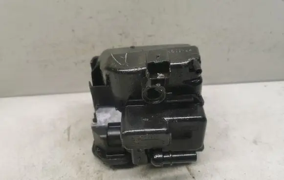 Volvo V50 Fuel filter housing WK9392