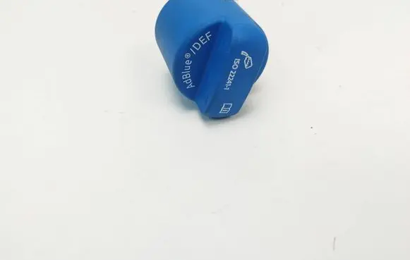 Volkswagen Tiguan Adblue tank cap 5Q0131980C