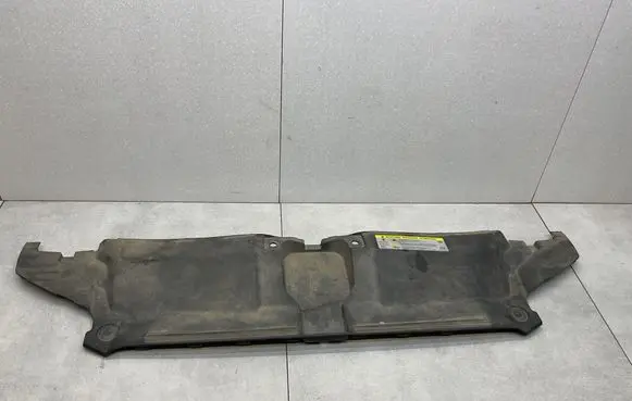Audi A6 S6 C7 4G Radiator trim 4G0807081