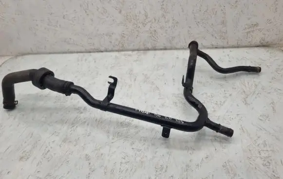 Volkswagen PASSAT B6 Engine coolant pipe/hose 03G121055R