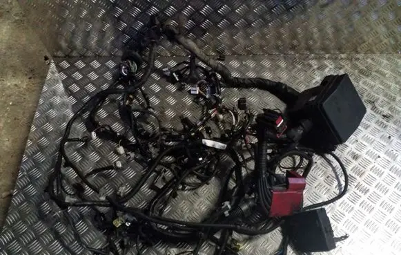 Mitsubishi ASX Engine installation wiring loom