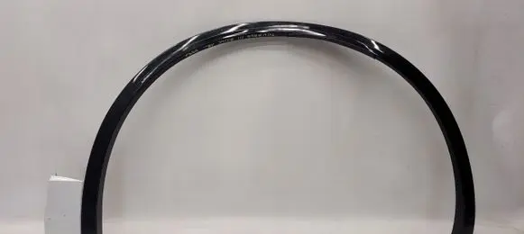 Volkswagen Touareg III Front arch trim 