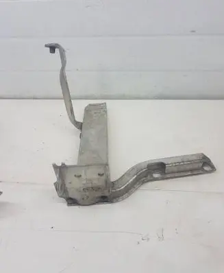 BMW 7 F01 F02 F03 F04 Radiator mount bracket 7186514 7211162 7207152