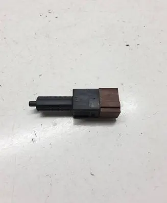 Nissan Pathfinder R51 Brake pedal sensor switch