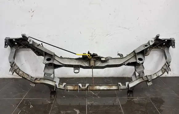 Ford C-MAX I Top upper radiator support slam panel