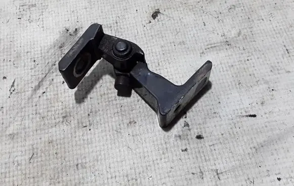 Audi Q5 SQ5 Front door lower hinge 8K0831401B