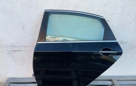 Hyundai Genesis Front door 77003B1000