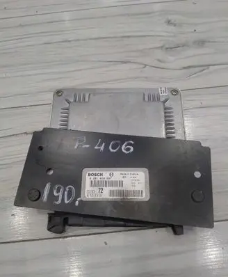 Peugeot 406 Engine control unit/module ECU 0281010597