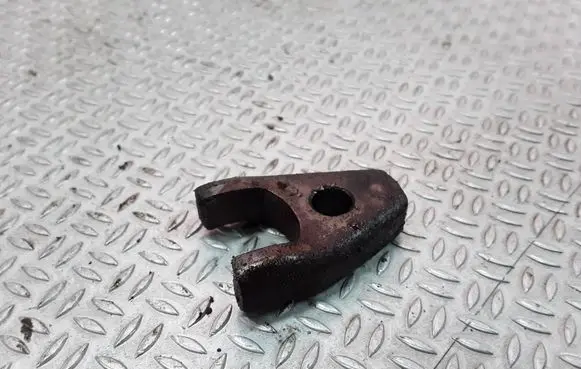 Fuel Injector clamp holder