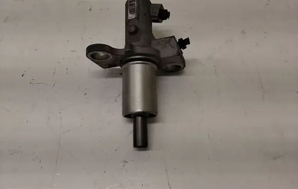 Audi A4 S4 B6 8E 8H Master brake cylinder 2499