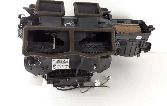 BMW X1 E84 Interior heater climate box assembly 985326F 985325B