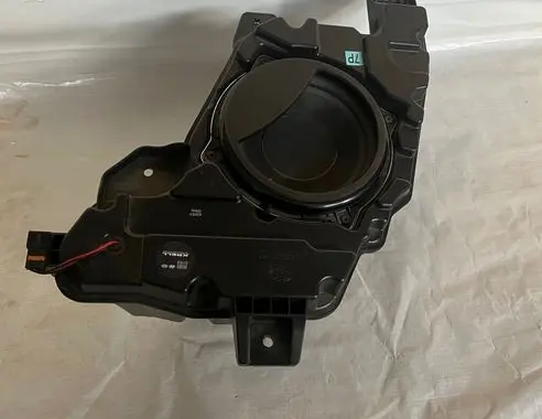 Hyundai Santa Fe Subwoofer speaker 96380 S1100