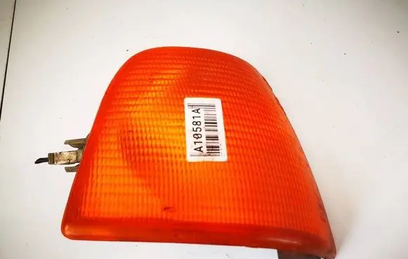 Audi 100 200 5000 C3 Front indicator light 443953050