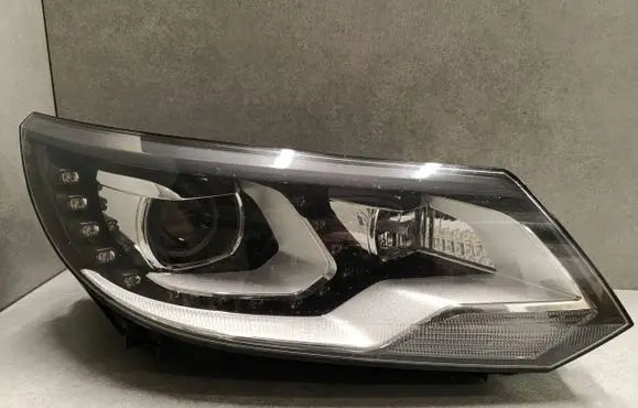 Volkswagen Tiguan Headlight/headlamp 5N1941752 1ZS01074812 M706818660