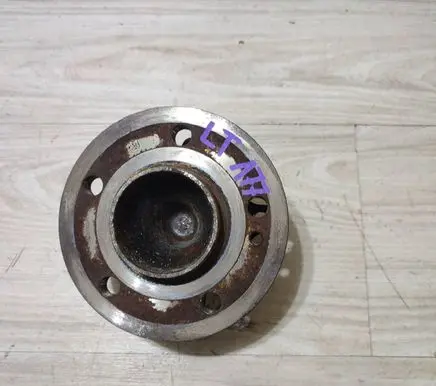 Mercedes-Benz A W177 Rear wheel hub 
