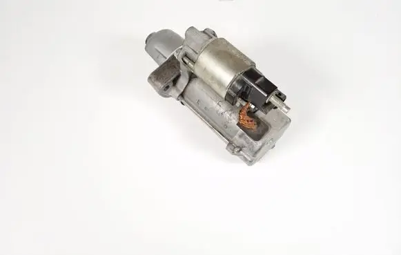 BMW 5 GT F07 Starter motor 7631558