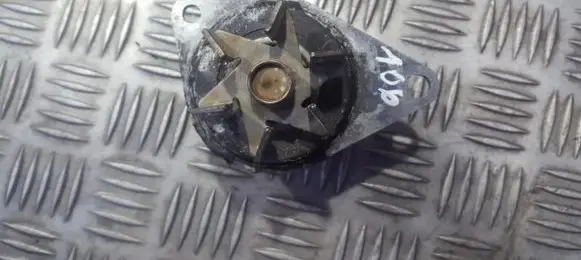 Peugeot 106 Water pump