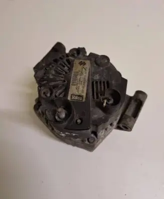 Suzuki Swift I Generator/alternator 09690000