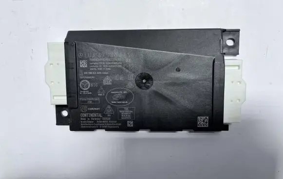 Mercedes-Benz A W177 Keyless system antenna A1679004416