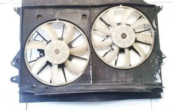 Toyota Auris 150 Radiator cooling fan shroud MF422750 MF422750192