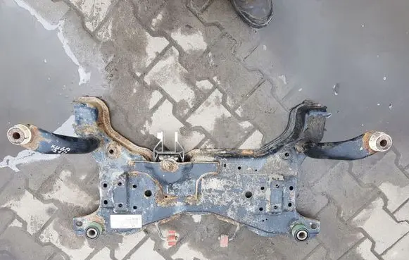 Ford Kuga I Front subframe