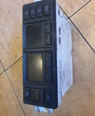 Audi A6 S6 C4 4A Climate control unit 4a0820043f