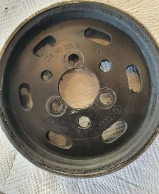 Volkswagen Sharan Power steering pump pulley 038145255B