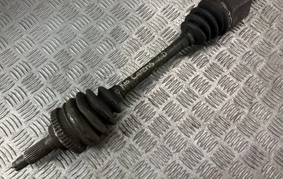 KIA Carens II Front driveshaft