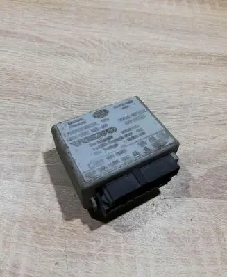 Volvo S70 V70 V70 XC Light module LCM 5KG00531107 9442303