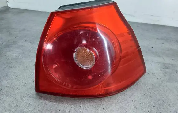 Volkswagen Golf V Rear/tail lights 