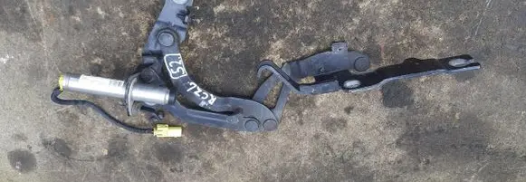Peugeot RCZ Bonnet Pedestrian Airbag Actuator YM17342080