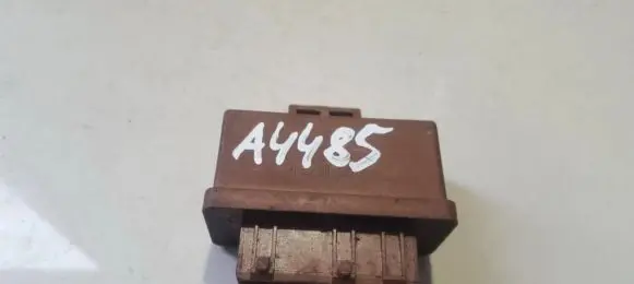 Citroen Xsara Picasso Other relay 240109