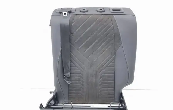 Peugeot 3008 III Rear seat