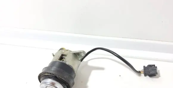 Audi 100 S4 C4 Tailgate exterior lock 