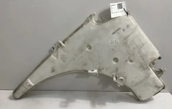 BMW 3 E90 E91 Windshield washer fluid reservoir/tank 7117842