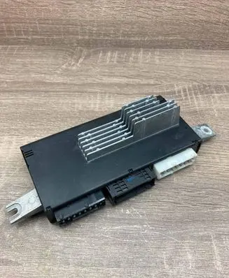BMW 7 E38 Light module LCM 8370874